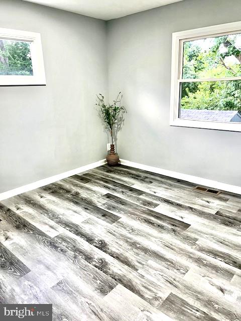 406 W MAPLE AVE, STERLING, Virginia 20164, 6 Bedrooms Bedrooms, ,2 BathroomsBathrooms,Residential,For sale,406 W MAPLE AVE,VALO2102046 MLS # VALO2102046