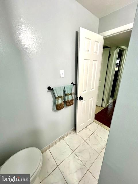 406 W MAPLE AVE, STERLING, Virginia 20164, 6 Bedrooms Bedrooms, ,2 BathroomsBathrooms,Residential,For sale,406 W MAPLE AVE,VALO2102046 MLS # VALO2102046