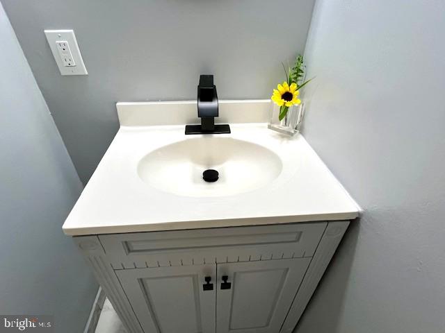 406 W MAPLE AVE, STERLING, Virginia 20164, 6 Bedrooms Bedrooms, ,2 BathroomsBathrooms,Residential,For sale,406 W MAPLE AVE,VALO2102046 MLS # VALO2102046