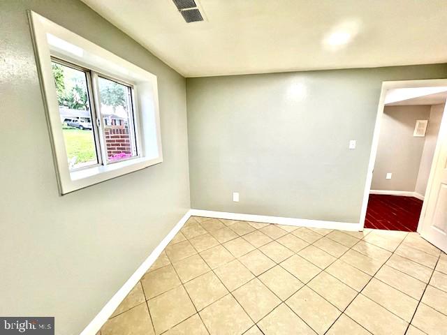406 W MAPLE AVE, STERLING, Virginia 20164, 6 Bedrooms Bedrooms, ,2 BathroomsBathrooms,Residential,For sale,406 W MAPLE AVE,VALO2102046 MLS # VALO2102046
