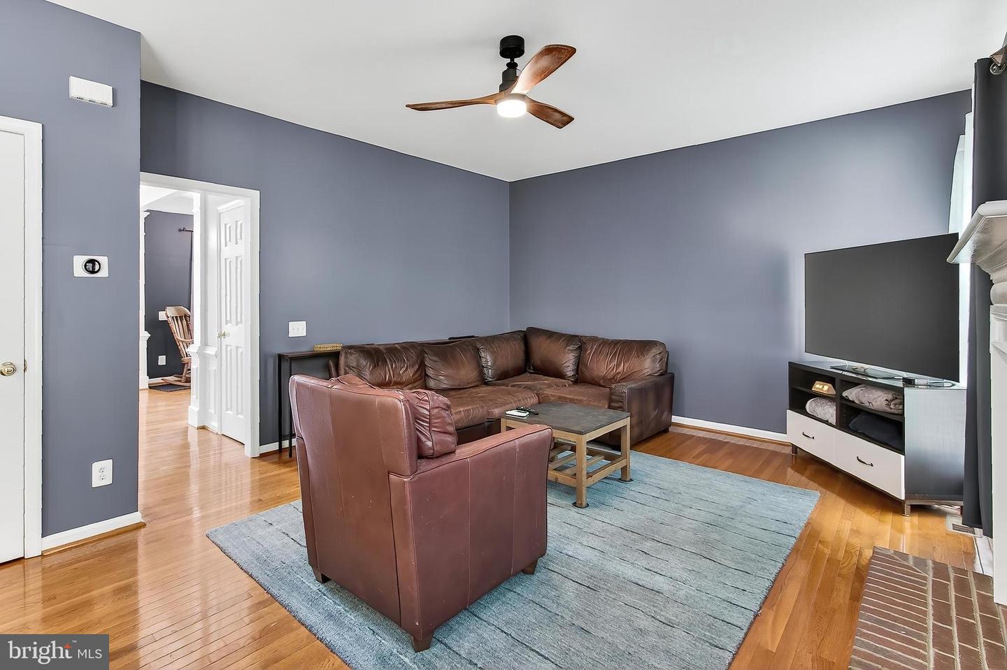 8189 DOUGLAS FIR DR, LORTON, Virginia 22079, 4 Bedrooms Bedrooms, ,3 BathroomsBathrooms,Residential,For sale,8189 DOUGLAS FIR DR,VAFX2257190 MLS # VAFX2257190