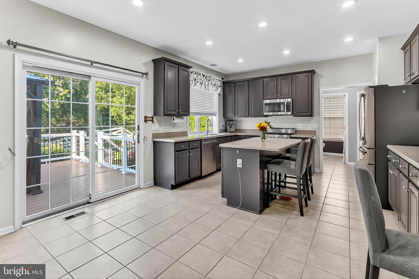 8189 DOUGLAS FIR DR, LORTON, Virginia 22079, 4 Bedrooms Bedrooms, ,3 BathroomsBathrooms,Residential,For sale,8189 DOUGLAS FIR DR,VAFX2257190 MLS # VAFX2257190
