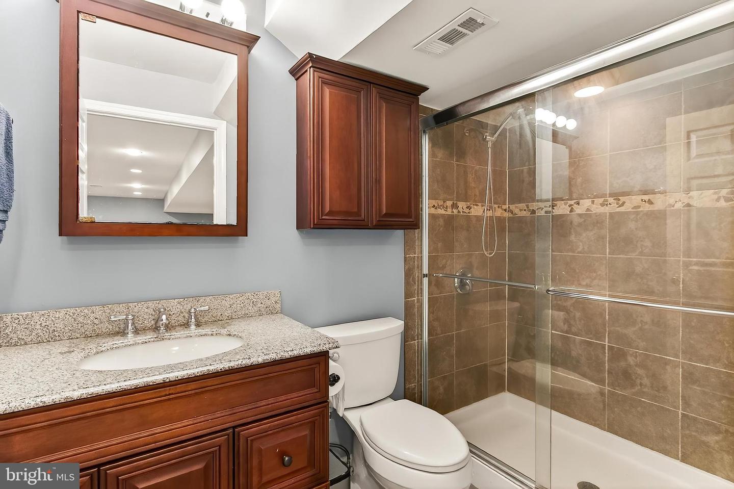 8189 DOUGLAS FIR DR, LORTON, Virginia 22079, 4 Bedrooms Bedrooms, ,3 BathroomsBathrooms,Residential,For sale,8189 DOUGLAS FIR DR,VAFX2257190 MLS # VAFX2257190