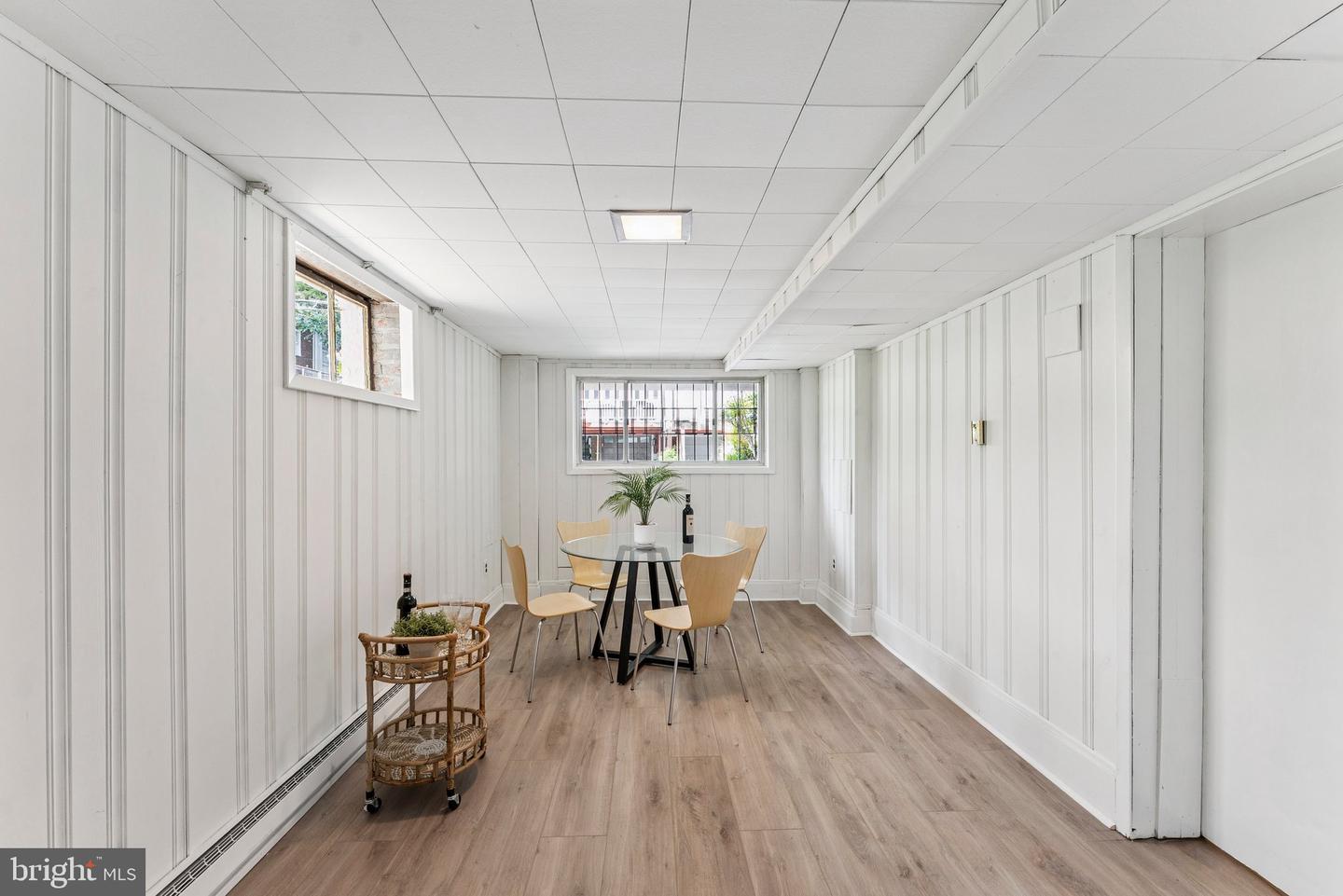 2913 CATHEDRAL AVE NW, WASHINGTON, District Of Columbia 20008, 4 Bedrooms Bedrooms, ,2 BathroomsBathrooms,Residential,For sale,2913 CATHEDRAL AVE NW,DCDC2211792 MLS # DCDC2211792