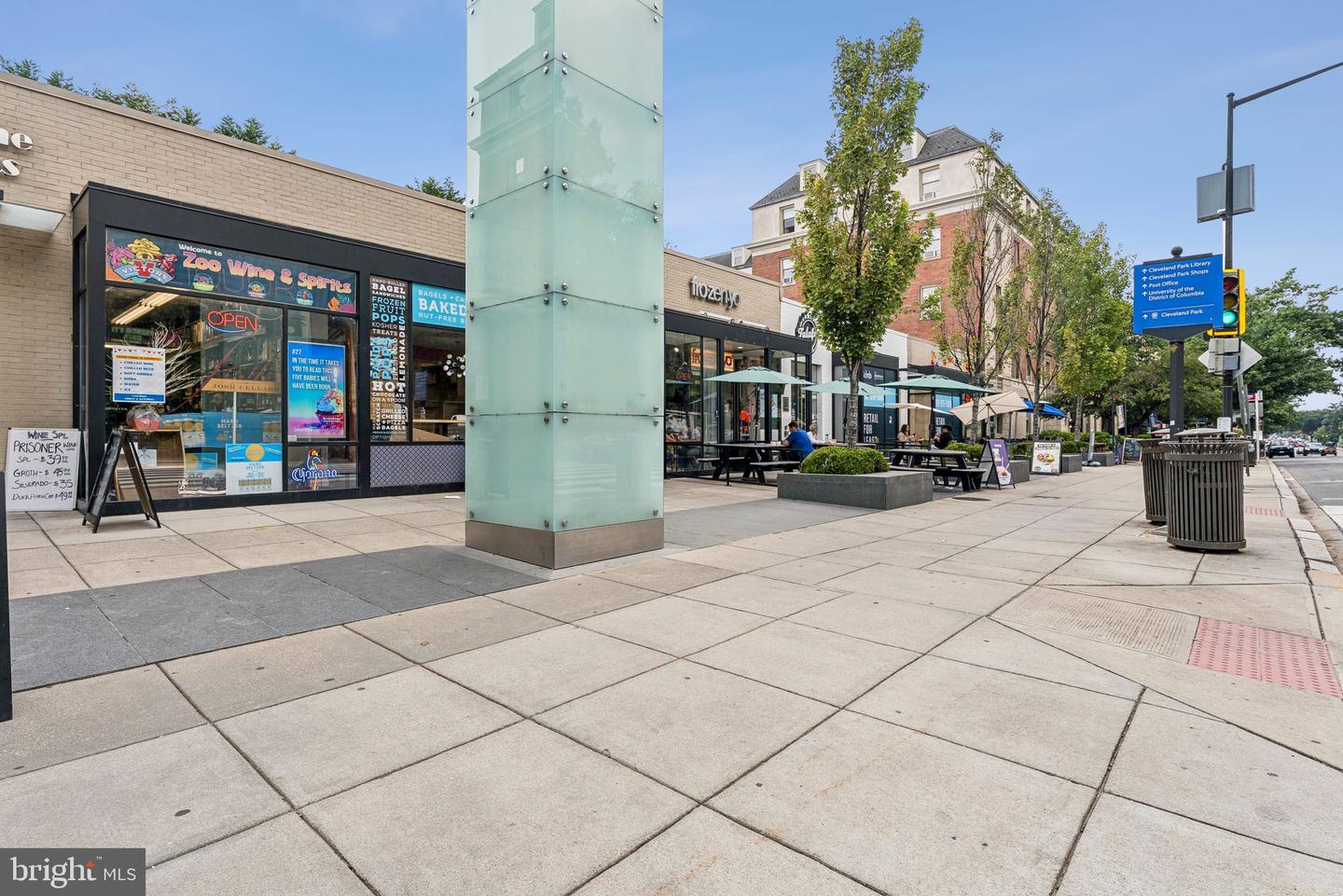 2913 CATHEDRAL AVE NW, WASHINGTON, District Of Columbia 20008, 4 Bedrooms Bedrooms, ,2 BathroomsBathrooms,Residential,For sale,2913 CATHEDRAL AVE NW,DCDC2211792 MLS # DCDC2211792