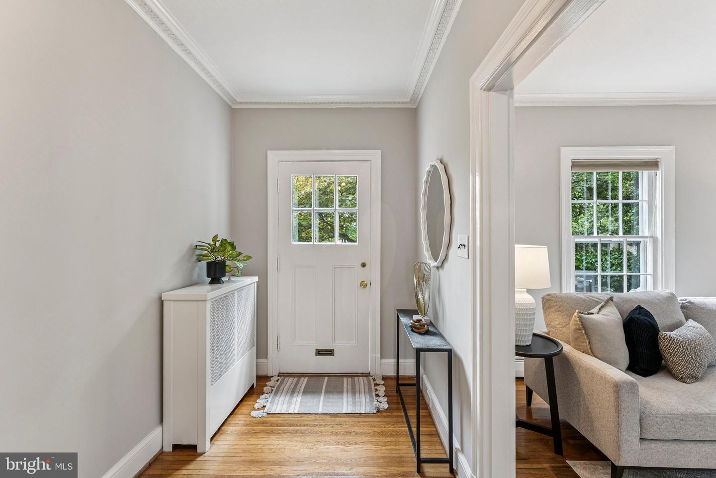 2913 CATHEDRAL AVE NW, WASHINGTON, District Of Columbia 20008, 4 Bedrooms Bedrooms, ,2 BathroomsBathrooms,Residential,For sale,2913 CATHEDRAL AVE NW,DCDC2211792 MLS # DCDC2211792