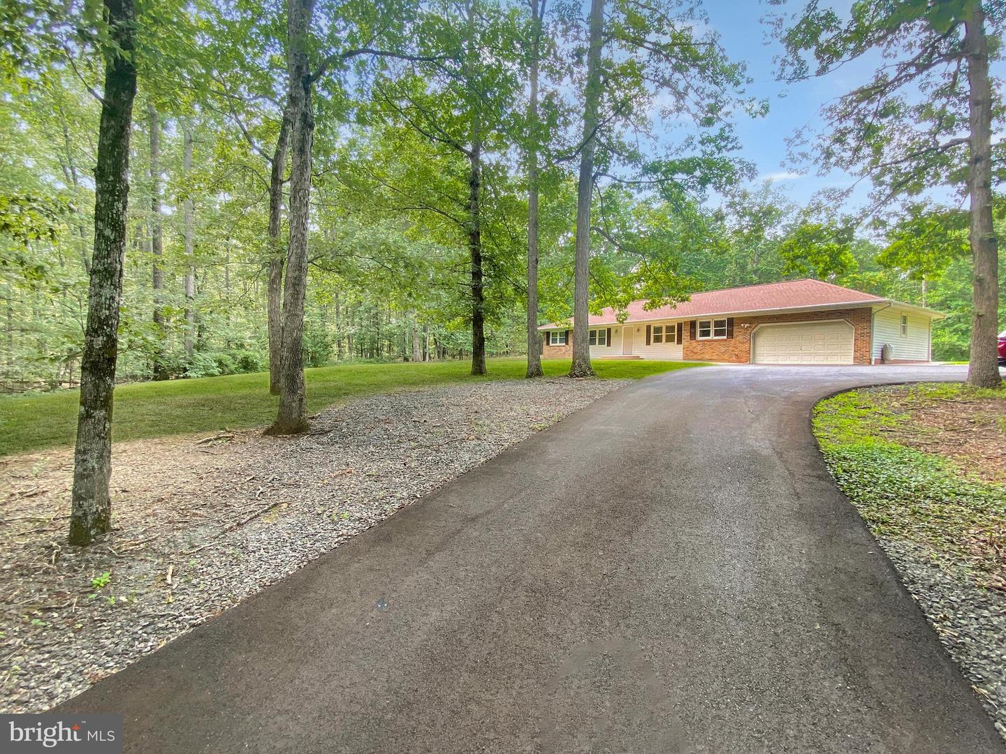 10 CARDINAL DRIVE, FREDERICKSBURG, Virginia 22406, 3 Bedrooms Bedrooms, ,2 BathroomsBathrooms,Residential,For sale,10 CARDINAL DRIVE,VAST2041094 MLS # VAST2041094
