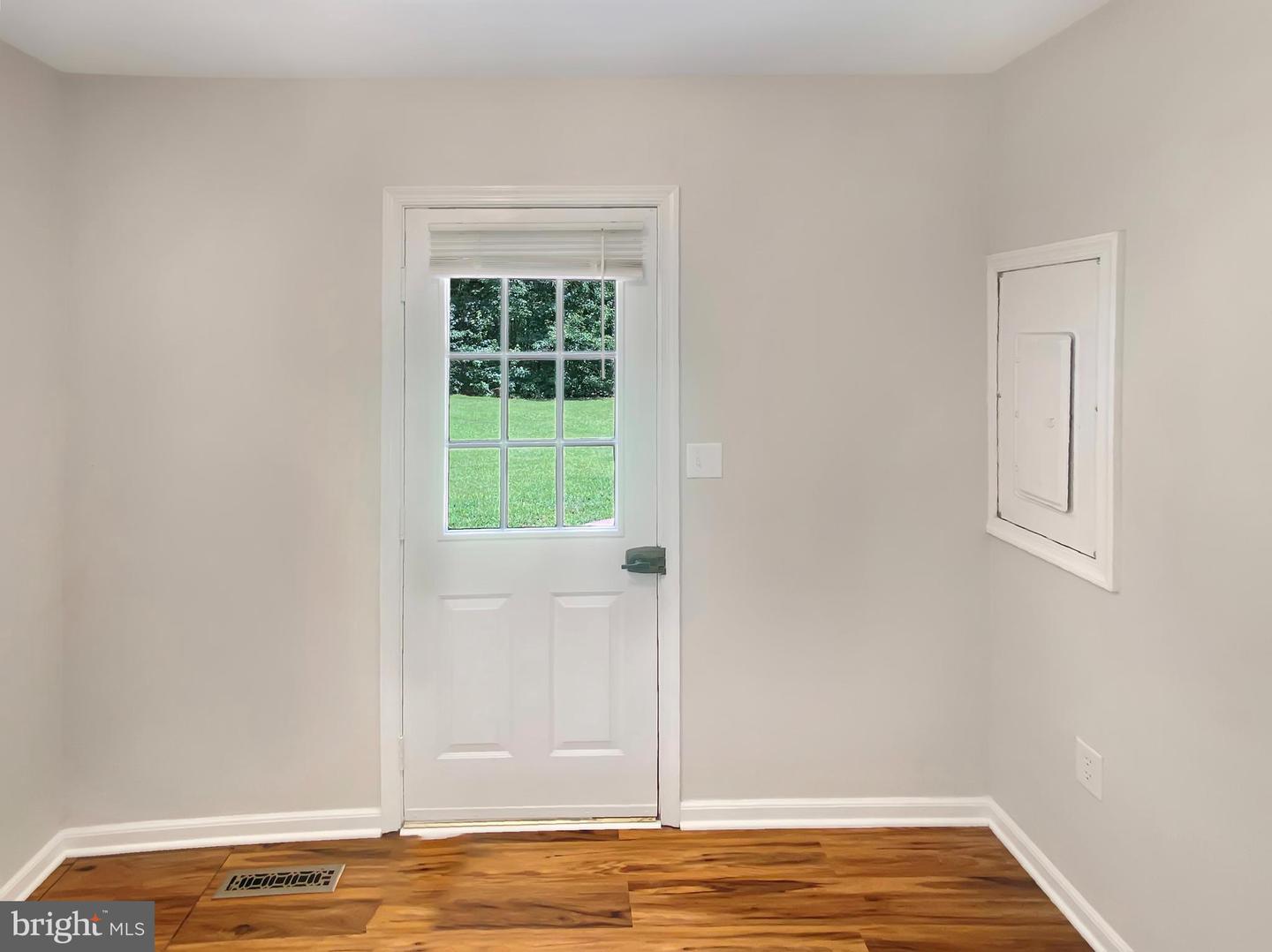 10 CARDINAL DRIVE, FREDERICKSBURG, Virginia 22406, 3 Bedrooms Bedrooms, ,2 BathroomsBathrooms,Residential,For sale,10 CARDINAL DRIVE,VAST2041094 MLS # VAST2041094