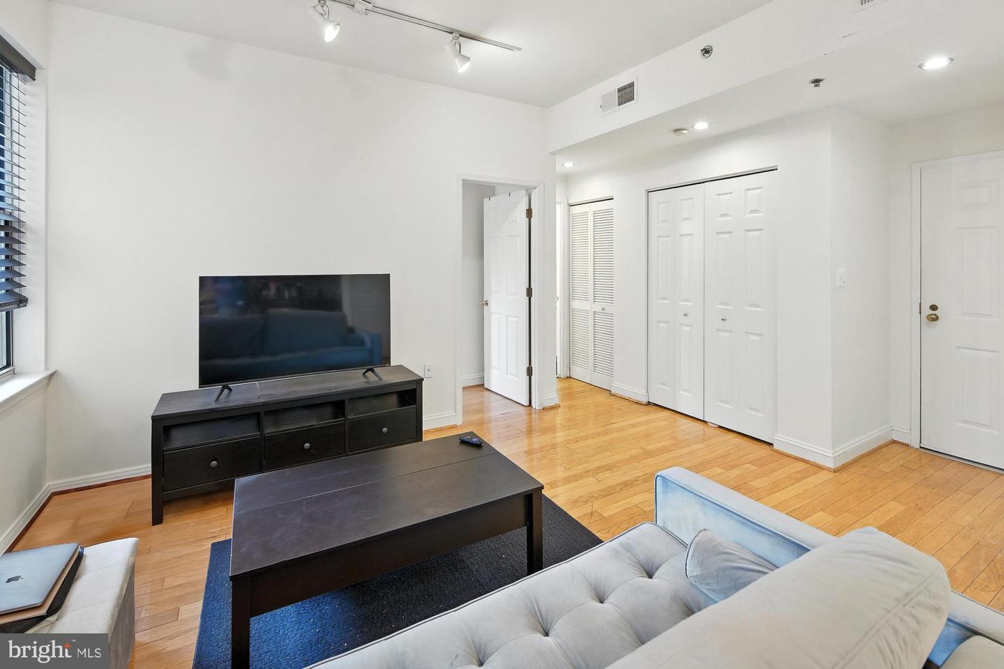 1621 T ST NW #207, WASHINGTON, District Of Columbia 20009, 1 Bedroom Bedrooms, ,1 BathroomBathrooms,Residential,For sale,1621 T ST NW #207,DCDC2212280 MLS # DCDC2212280