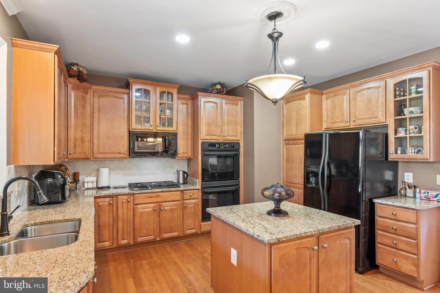 25445 ELM TER, ALDIE, Virginia 20105, 3 Bedrooms Bedrooms, 13 Rooms Rooms,3 BathroomsBathrooms,Residential,For sale,25445 ELM TER,VALO2103346 MLS # VALO2103346