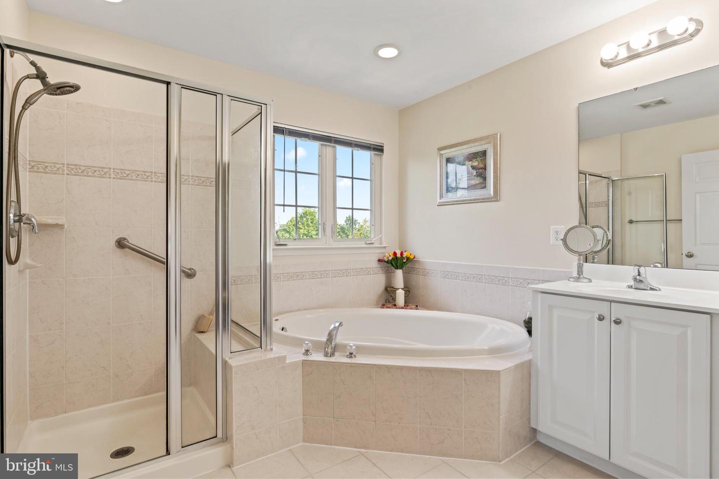 25445 ELM TER, ALDIE, Virginia 20105, 3 Bedrooms Bedrooms, 13 Rooms Rooms,3 BathroomsBathrooms,Residential,For sale,25445 ELM TER,VALO2103346 MLS # VALO2103346
