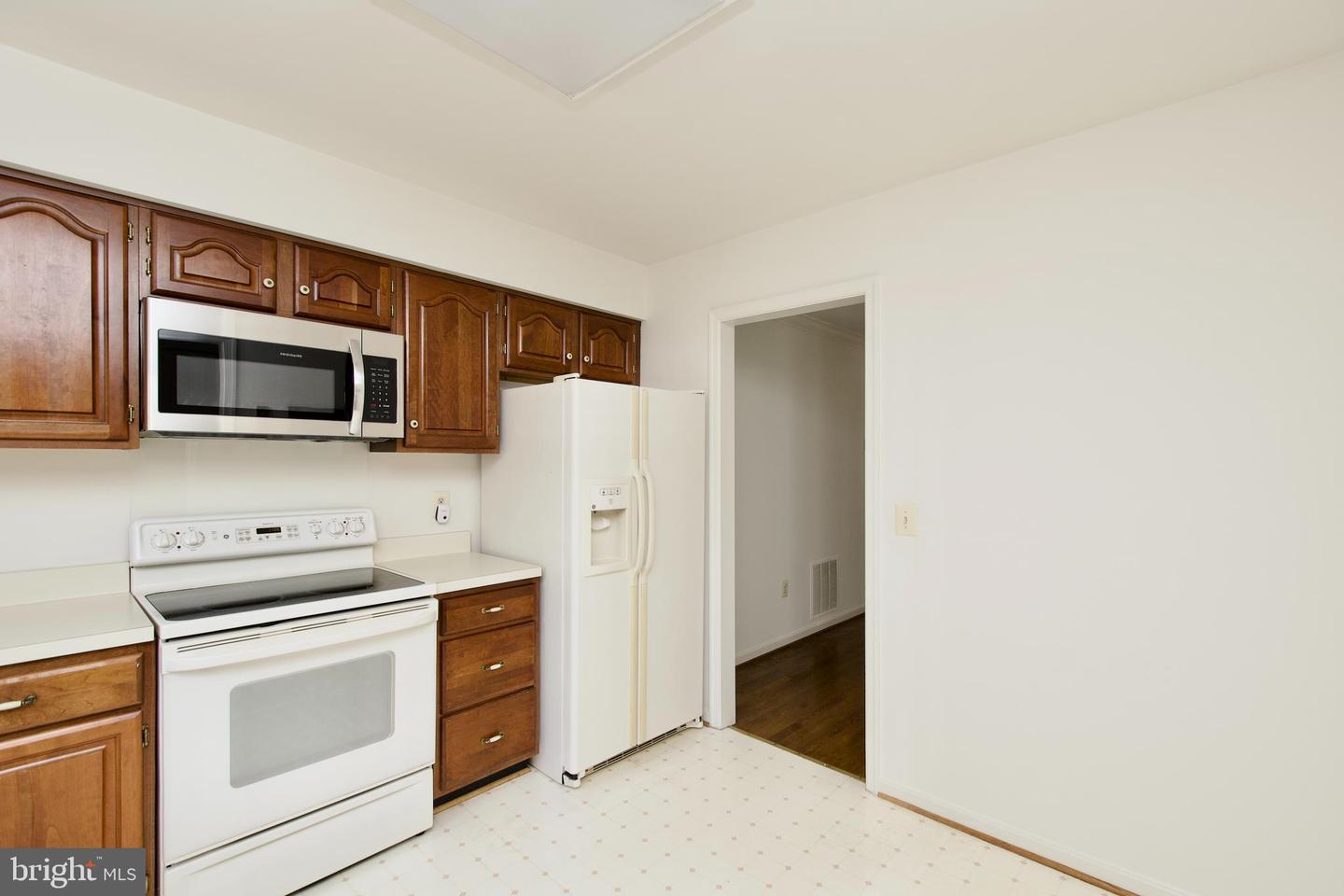 274 GRETNA GREEN CT #43, ALEXANDRIA, Virginia 22304, 3 Bedrooms Bedrooms, ,2 BathroomsBathrooms,Residential,For sale,274 GRETNA GREEN CT #43,VAAX2048010 MLS # VAAX2048010