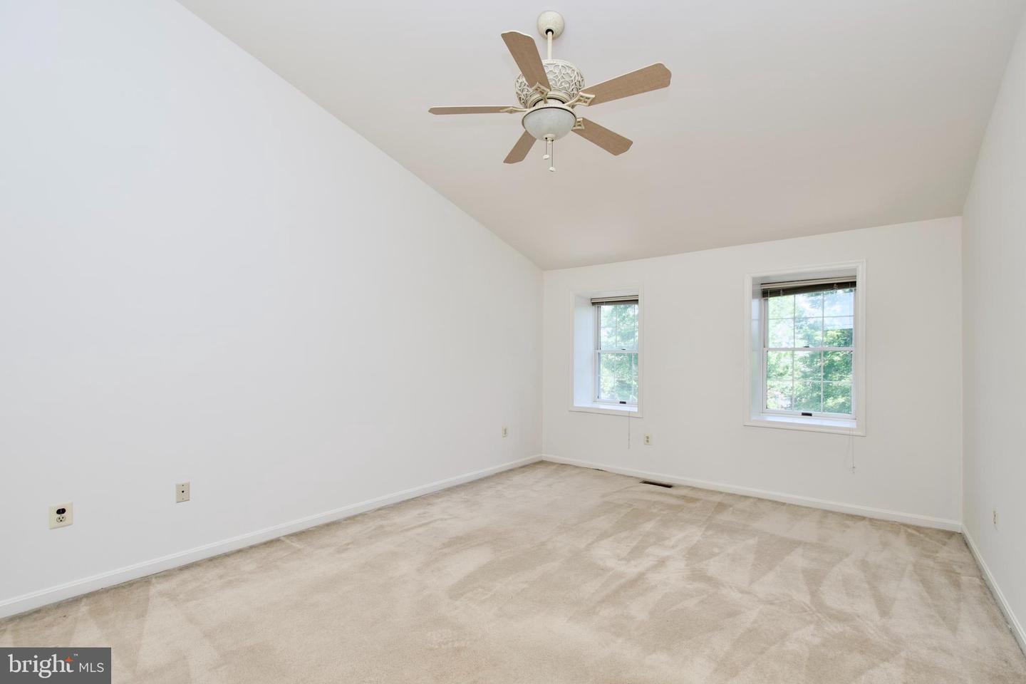 274 GRETNA GREEN CT #43, ALEXANDRIA, Virginia 22304, 3 Bedrooms Bedrooms, ,2 BathroomsBathrooms,Residential,For sale,274 GRETNA GREEN CT #43,VAAX2048010 MLS # VAAX2048010