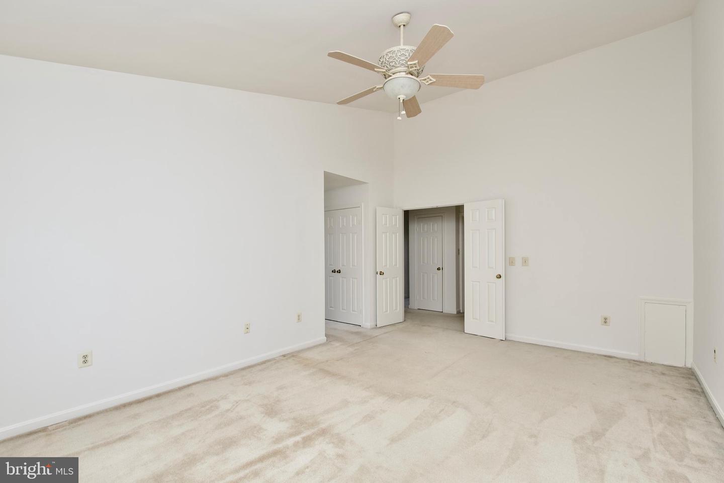 274 GRETNA GREEN CT #43, ALEXANDRIA, Virginia 22304, 3 Bedrooms Bedrooms, ,2 BathroomsBathrooms,Residential,For sale,274 GRETNA GREEN CT #43,VAAX2048010 MLS # VAAX2048010
