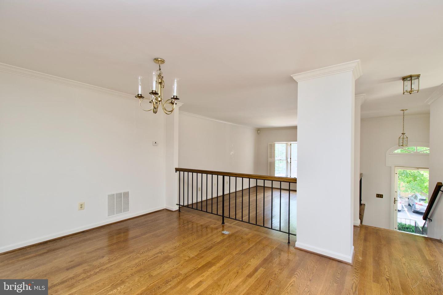 274 GRETNA GREEN CT #43, ALEXANDRIA, Virginia 22304, 3 Bedrooms Bedrooms, ,2 BathroomsBathrooms,Residential,For sale,274 GRETNA GREEN CT #43,VAAX2048010 MLS # VAAX2048010