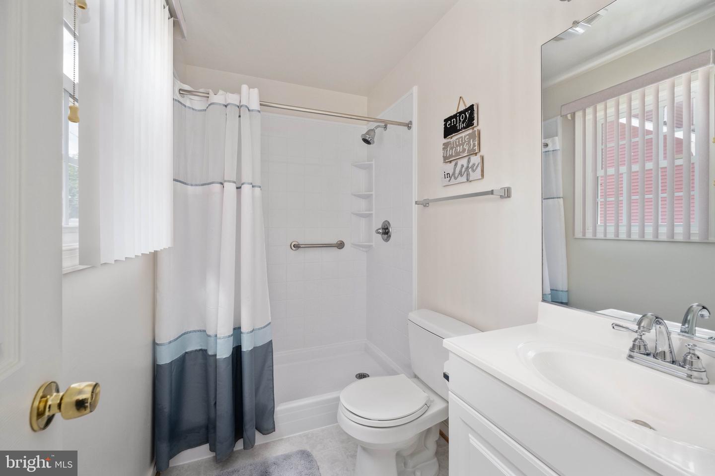 1208 BANCROFT AVE, COLONIAL BEACH, Virginia 22443, 3 Bedrooms Bedrooms, 5 Rooms Rooms,2 BathroomsBathrooms,Residential,For sale,1208 BANCROFT AVE,VAWE2009406 MLS # VAWE2009406