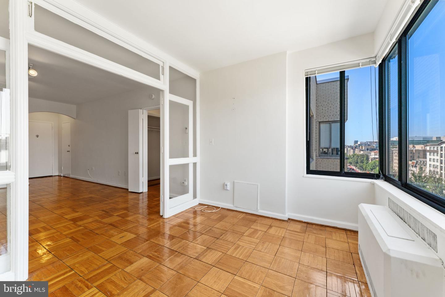 1 SCOTT CIR NW #807, WASHINGTON, District Of Columbia 20036, 1 Bedroom Bedrooms, ,1 BathroomBathrooms,Residential,For sale,1 SCOTT CIR NW #807,DCDC2212868 MLS # DCDC2212868