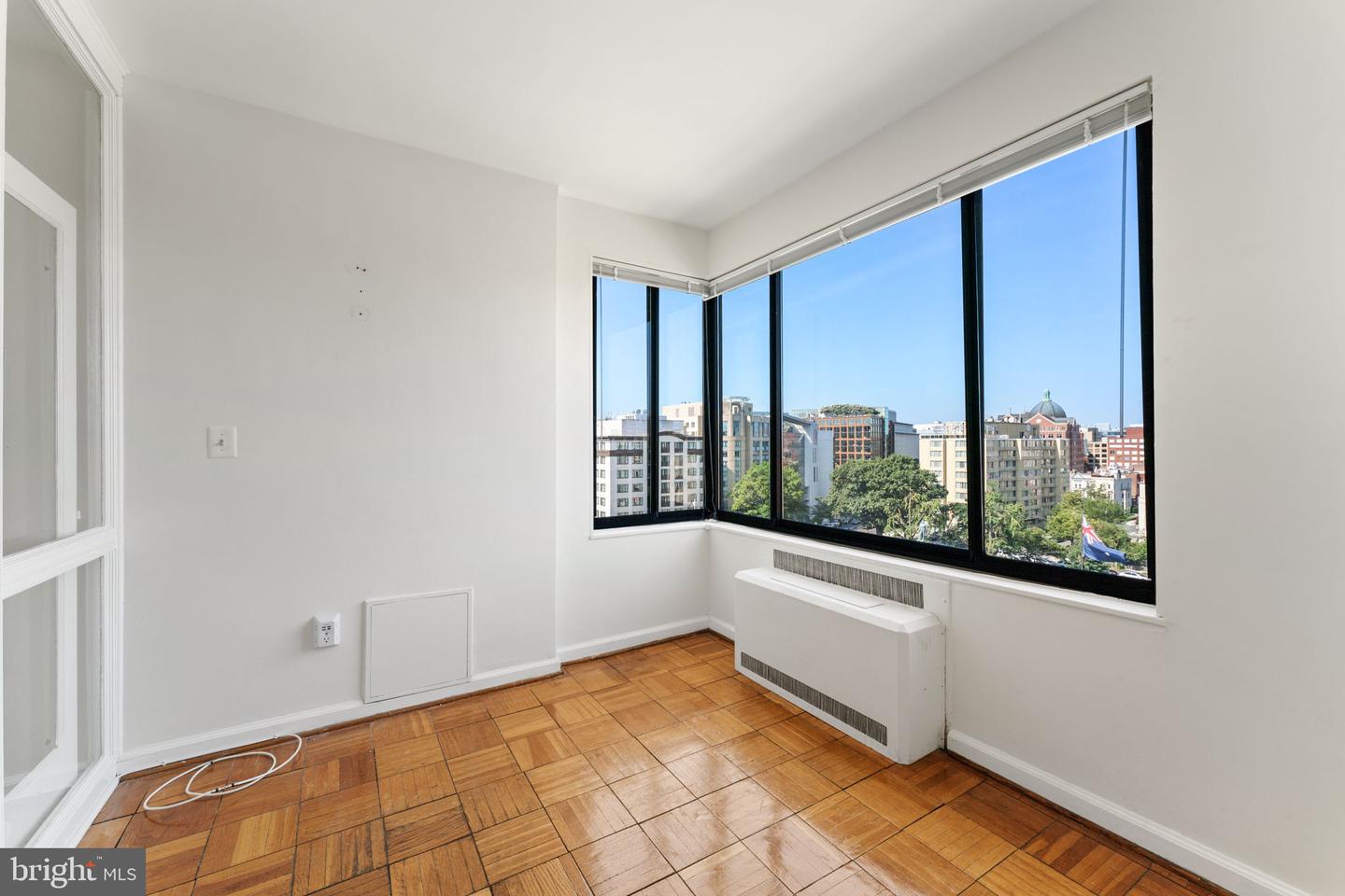 1 SCOTT CIR NW #807, WASHINGTON, District Of Columbia 20036, 1 Bedroom Bedrooms, ,1 BathroomBathrooms,Residential,For sale,1 SCOTT CIR NW #807,DCDC2212868 MLS # DCDC2212868