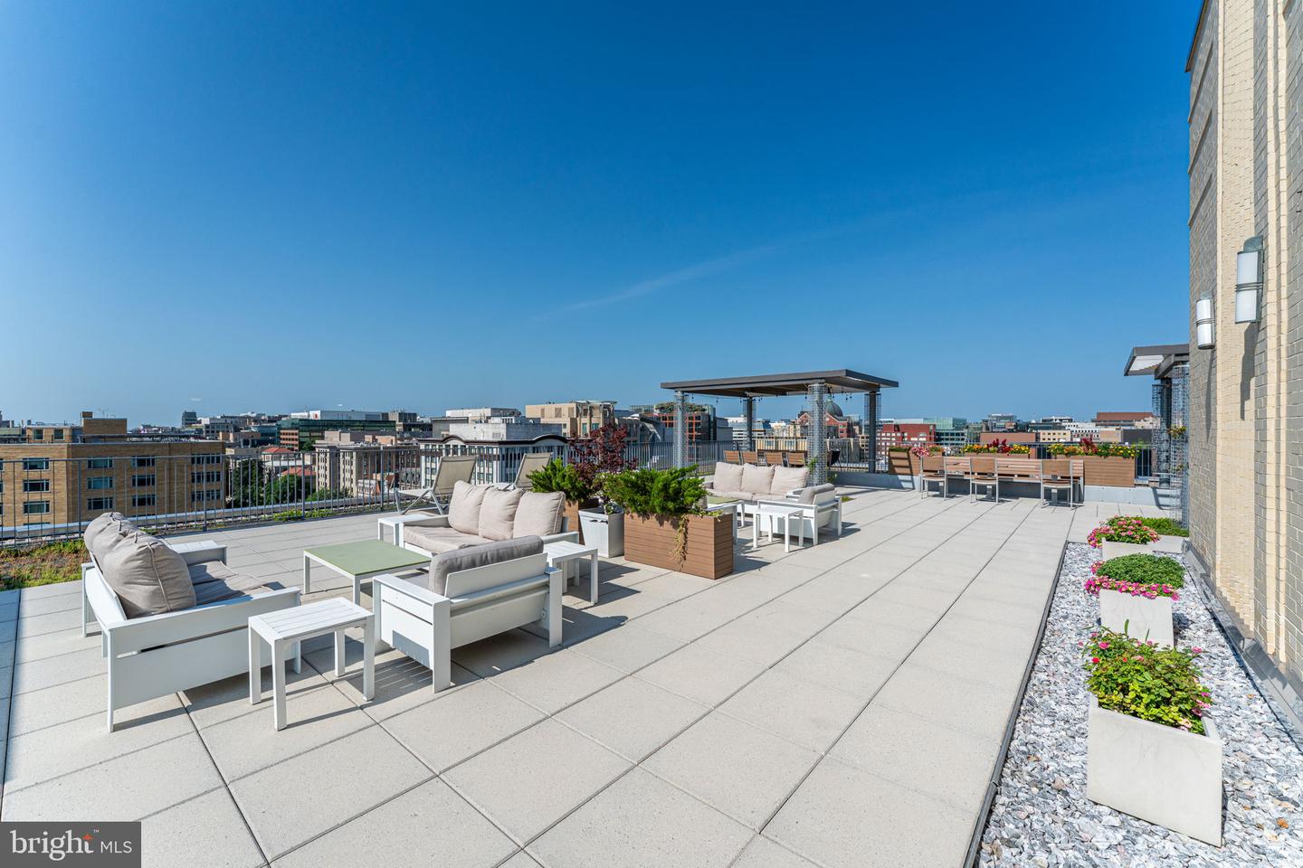 1 SCOTT CIR NW #807, WASHINGTON, District Of Columbia 20036, 1 Bedroom Bedrooms, ,1 BathroomBathrooms,Residential,For sale,1 SCOTT CIR NW #807,DCDC2212868 MLS # DCDC2212868