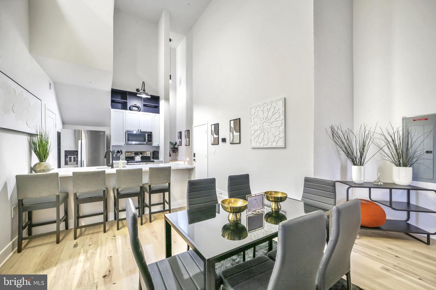 1621 T ST SE #8, WASHINGTON, District Of Columbia 20020, 4 Bedrooms Bedrooms, ,2 BathroomsBathrooms,Residential,For sale,1621 T ST SE #8,DCDC2212900 MLS # DCDC2212900