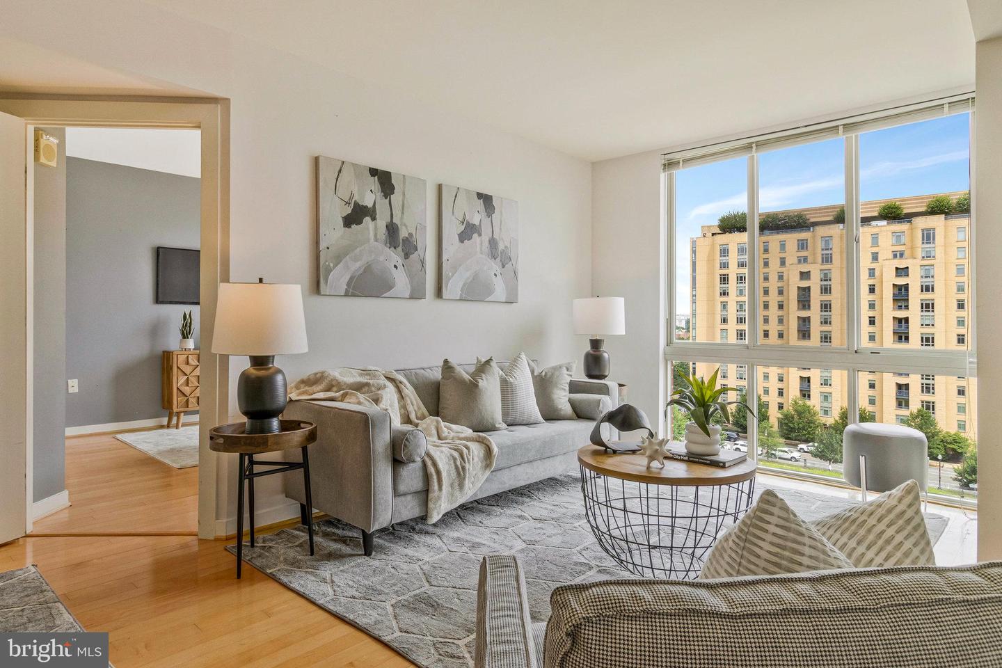 1000 NEW JERSEY AVE SE #914, WASHINGTON, District Of Columbia 20003, 2 Bedrooms Bedrooms, ,2 BathroomsBathrooms,Residential,For sale,1000 NEW JERSEY AVE SE #914,DCDC2212902 MLS # DCDC2212902
