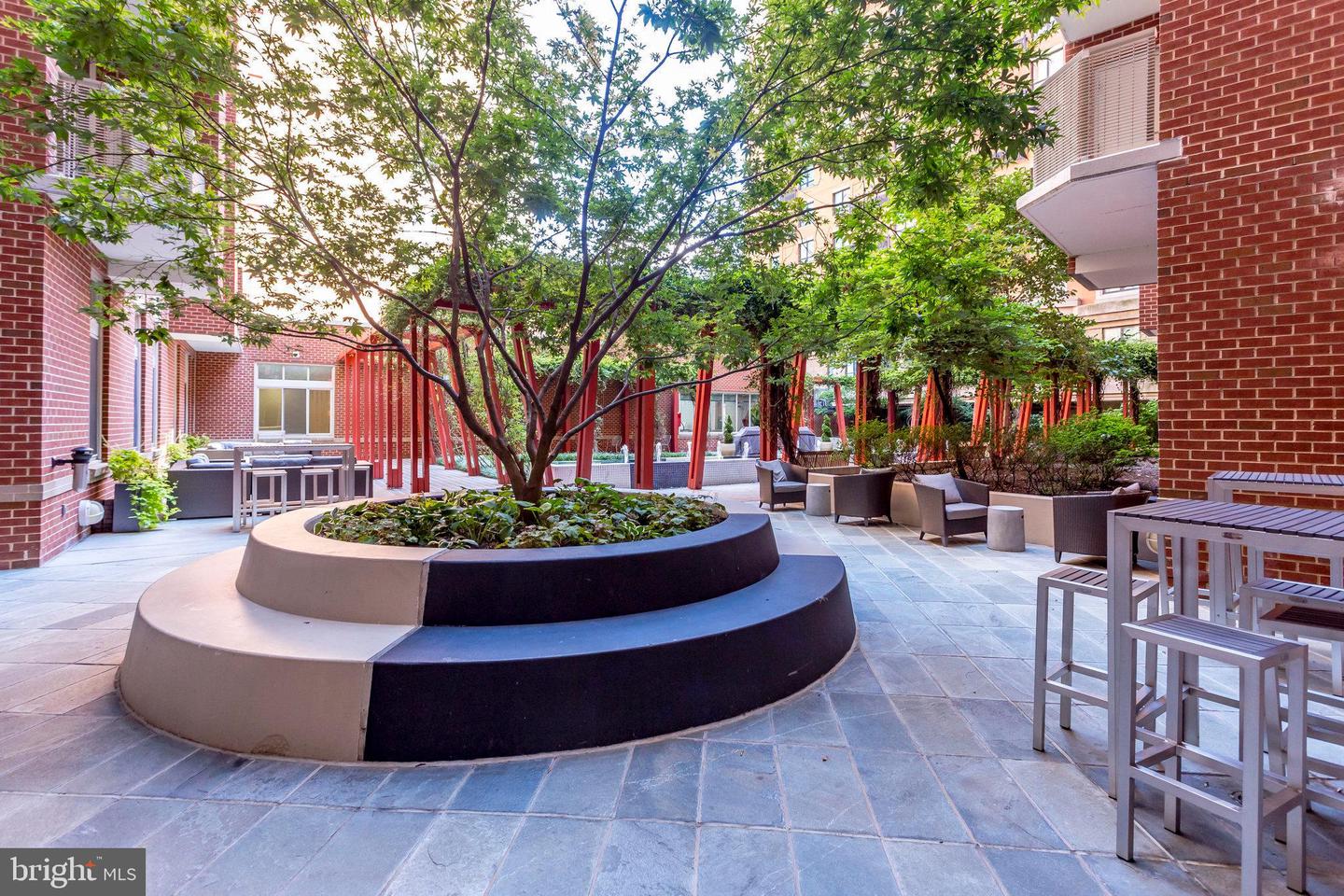 1000 NEW JERSEY AVE SE #914, WASHINGTON, District Of Columbia 20003, 2 Bedrooms Bedrooms, ,2 BathroomsBathrooms,Residential,For sale,1000 NEW JERSEY AVE SE #914,DCDC2212902 MLS # DCDC2212902