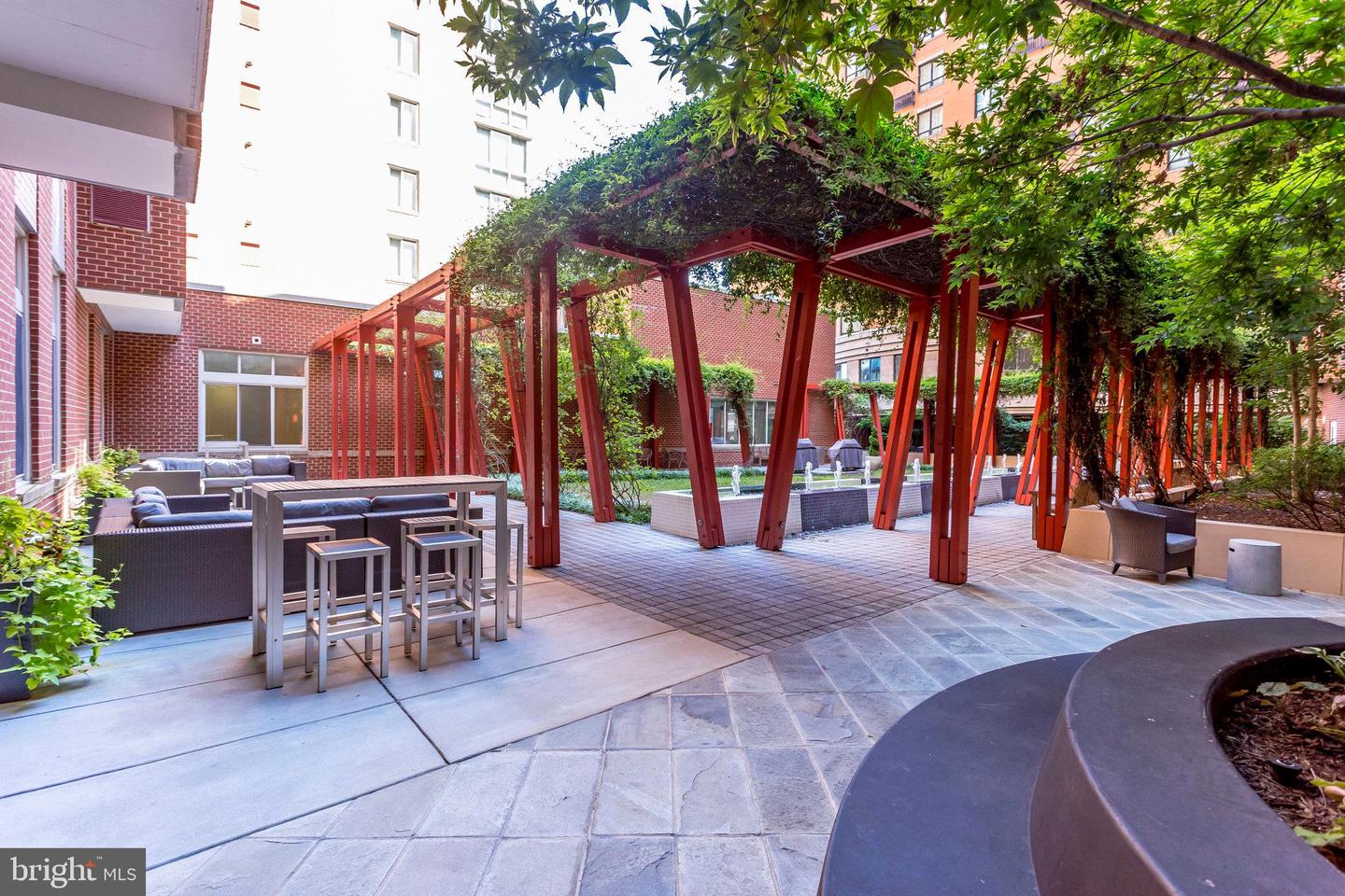 1000 NEW JERSEY AVE SE #914, WASHINGTON, District Of Columbia 20003, 2 Bedrooms Bedrooms, ,2 BathroomsBathrooms,Residential,For sale,1000 NEW JERSEY AVE SE #914,DCDC2212902 MLS # DCDC2212902