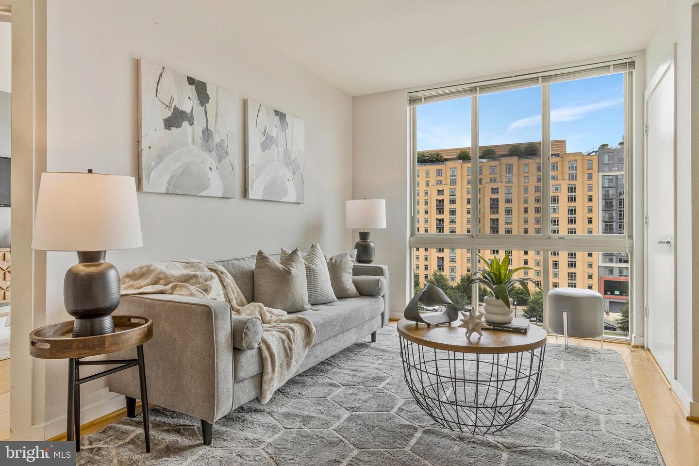 1000 NEW JERSEY AVE SE #914, WASHINGTON, District Of Columbia 20003, 2 Bedrooms Bedrooms, ,2 BathroomsBathrooms,Residential,For sale,1000 NEW JERSEY AVE SE #914,DCDC2212902 MLS # DCDC2212902