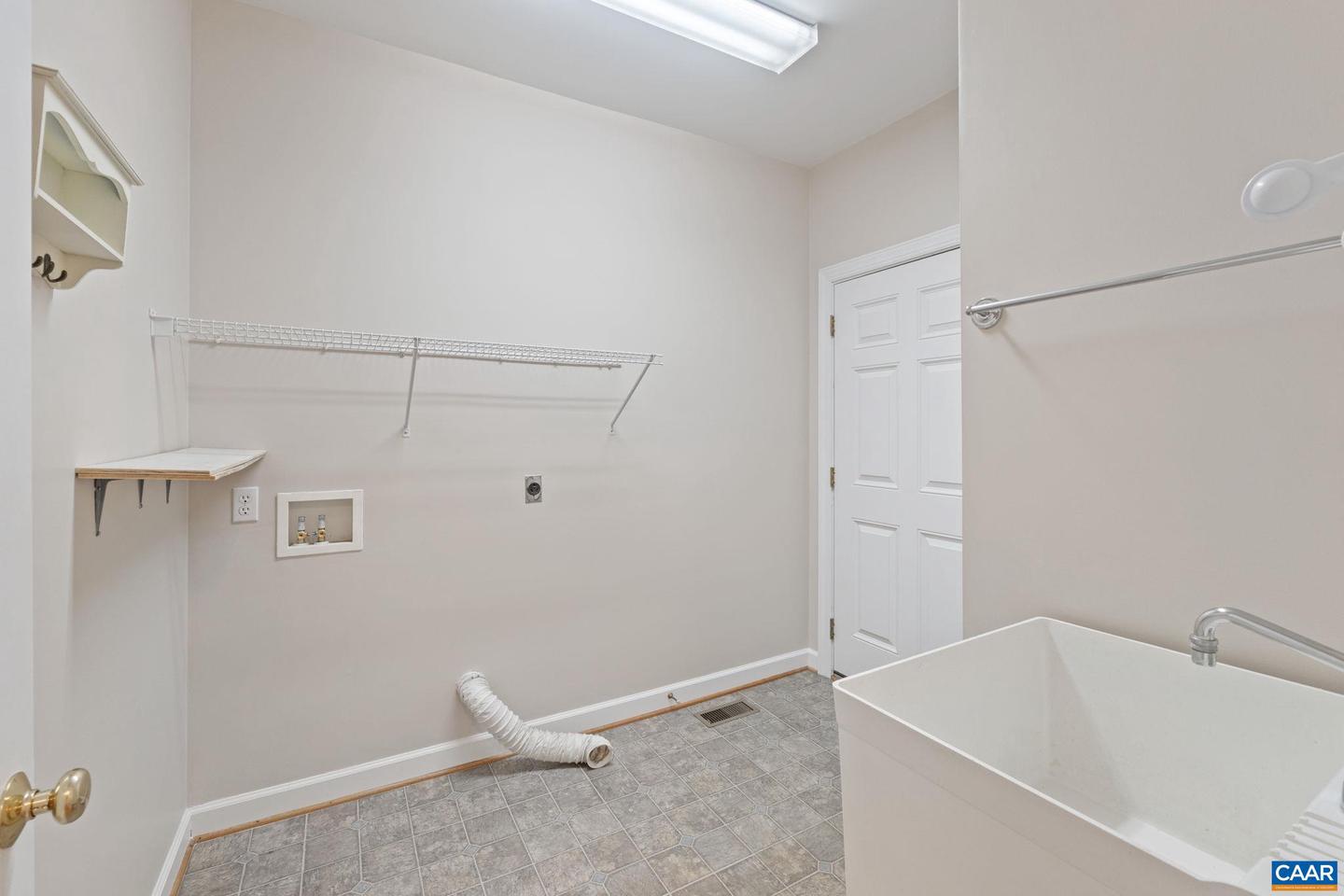680 EXPLORERS RD, CHARLOTTESVILLE, Virginia 22911, 4 Bedrooms Bedrooms, ,3 BathroomsBathrooms,Residential,For sale,680 EXPLORERS RD,667320 MLS # 667320