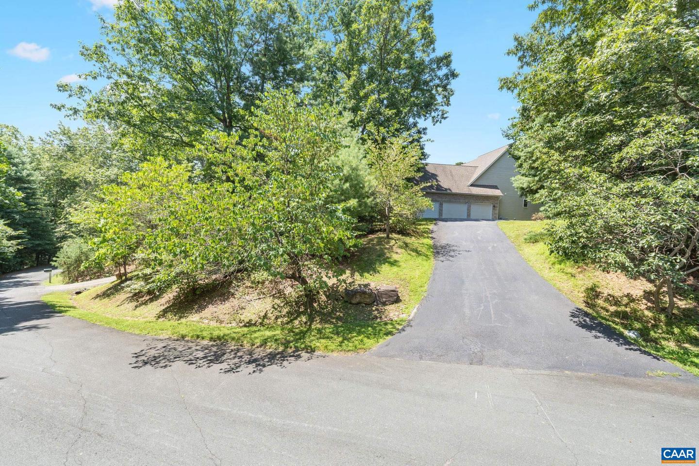 680 EXPLORERS RD, CHARLOTTESVILLE, Virginia 22911, 4 Bedrooms Bedrooms, ,3 BathroomsBathrooms,Residential,For sale,680 EXPLORERS RD,667320 MLS # 667320