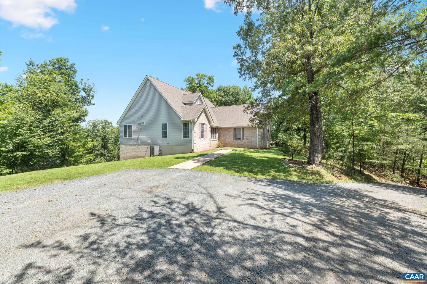 680 EXPLORERS RD, CHARLOTTESVILLE, Virginia 22911, 4 Bedrooms Bedrooms, ,3 BathroomsBathrooms,Residential,For sale,680 EXPLORERS RD,667320 MLS # 667320