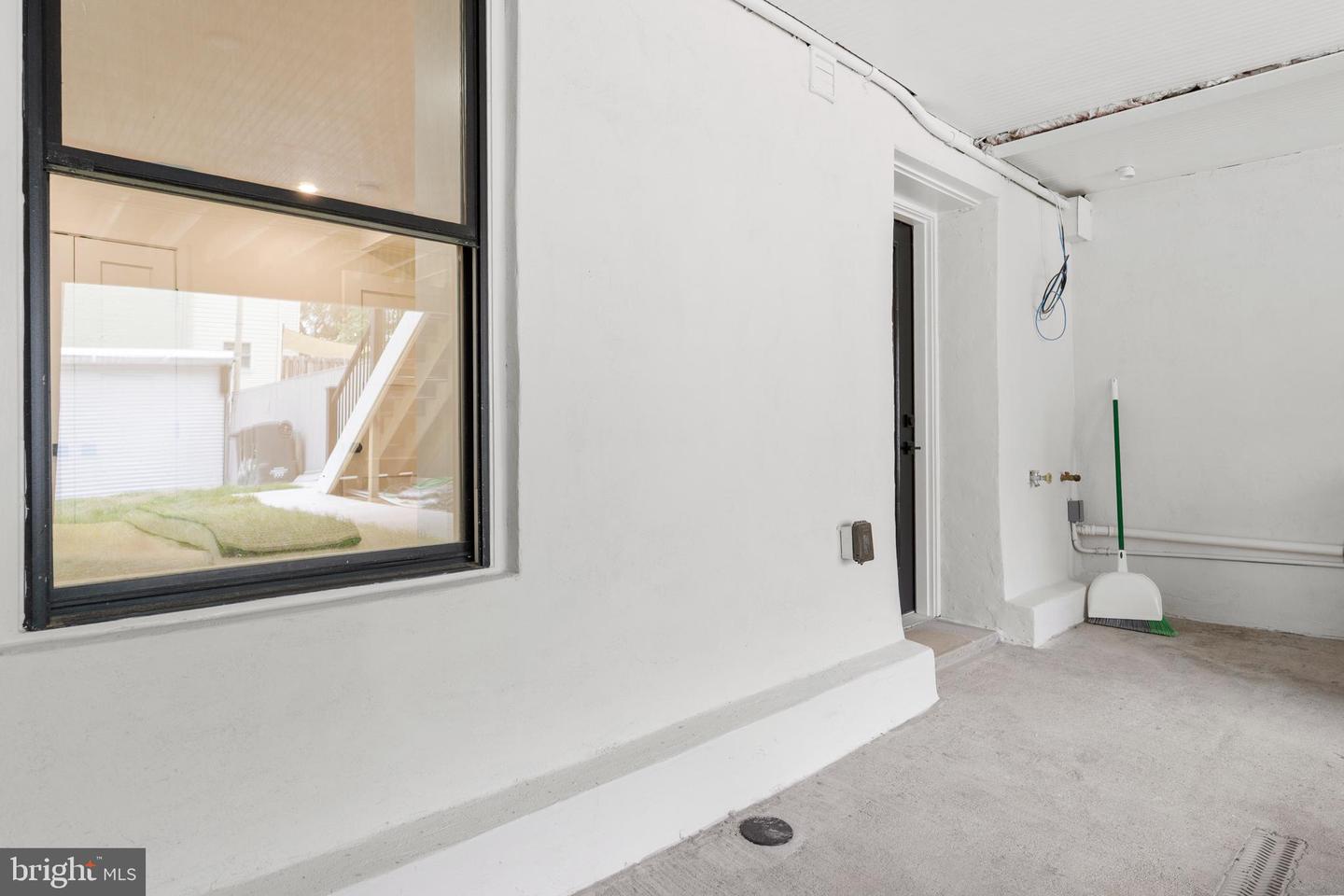 5128 5TH ST NW, WASHINGTON, District Of Columbia 20011, 4 Bedrooms Bedrooms, ,3 BathroomsBathrooms,Residential,For sale,5128 5TH ST NW,DCDC2213092 MLS # DCDC2213092