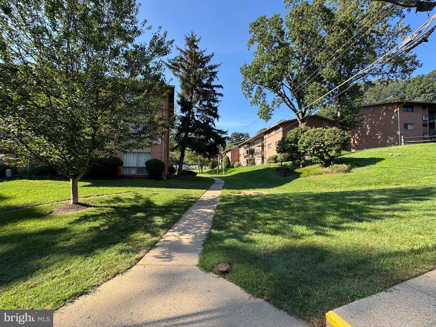 7328 LEE HWY #102, FALLS CHURCH, Virginia 22046, 1 Bedroom Bedrooms, ,1 BathroomBathrooms,Residential,For sale,7328 LEE HWY #102,VAFX2258706 MLS # VAFX2258706