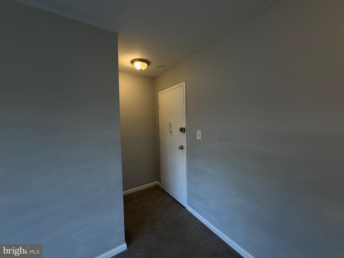 7328 LEE HWY #102, FALLS CHURCH, Virginia 22046, 1 Bedroom Bedrooms, ,1 BathroomBathrooms,Residential,For sale,7328 LEE HWY #102,VAFX2258706 MLS # VAFX2258706