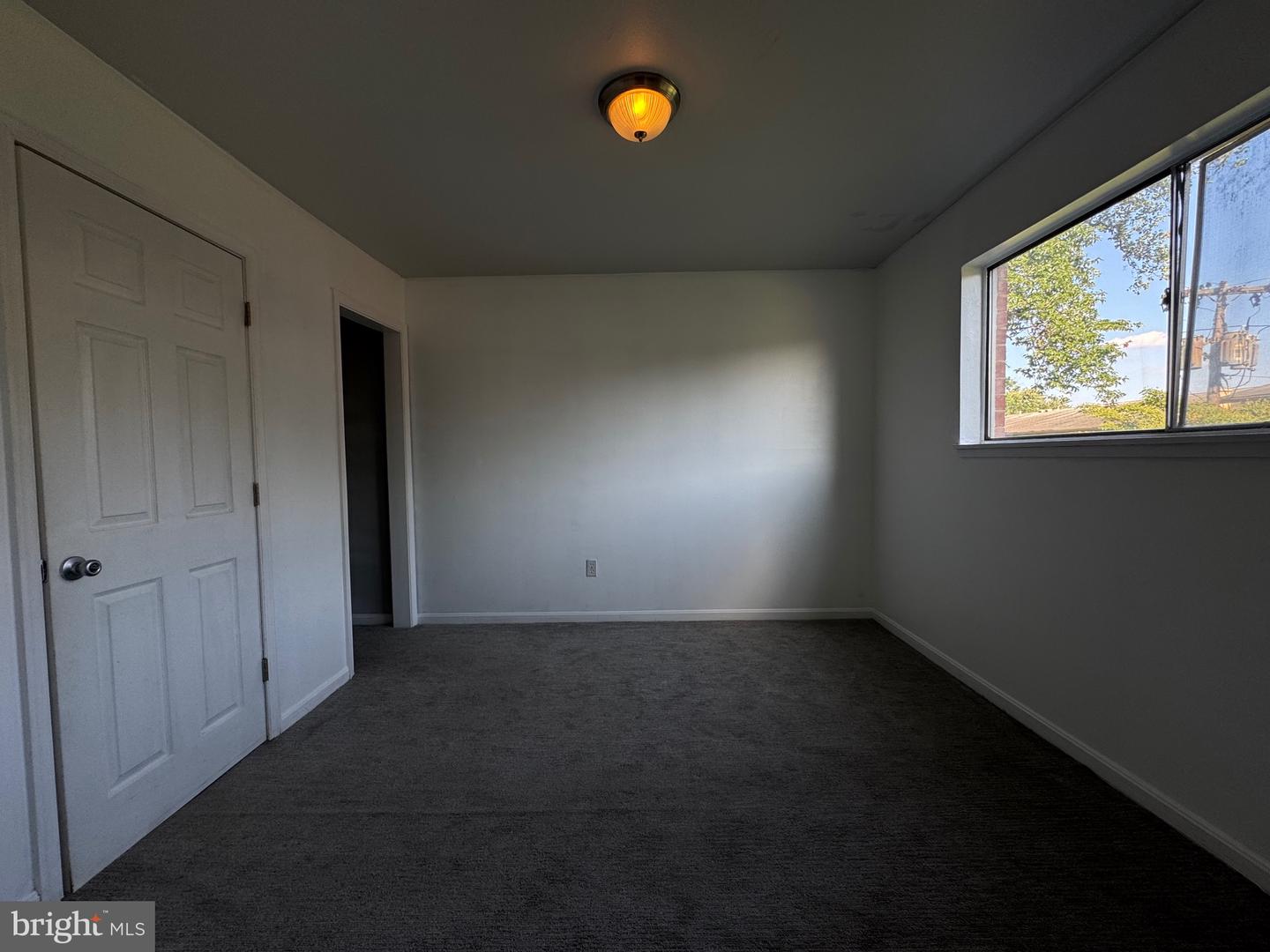 7328 LEE HWY #102, FALLS CHURCH, Virginia 22046, 1 Bedroom Bedrooms, ,1 BathroomBathrooms,Residential,For sale,7328 LEE HWY #102,VAFX2258706 MLS # VAFX2258706