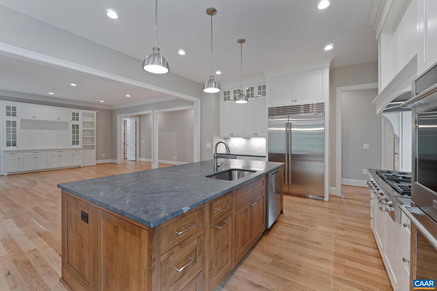 2 MORGANTOWN RD, CHARLOTTESVILLE, Virginia 22903, 4 Bedrooms Bedrooms, ,4 BathroomsBathrooms,Residential,For sale,2 MORGANTOWN RD,667312 MLS # 667312