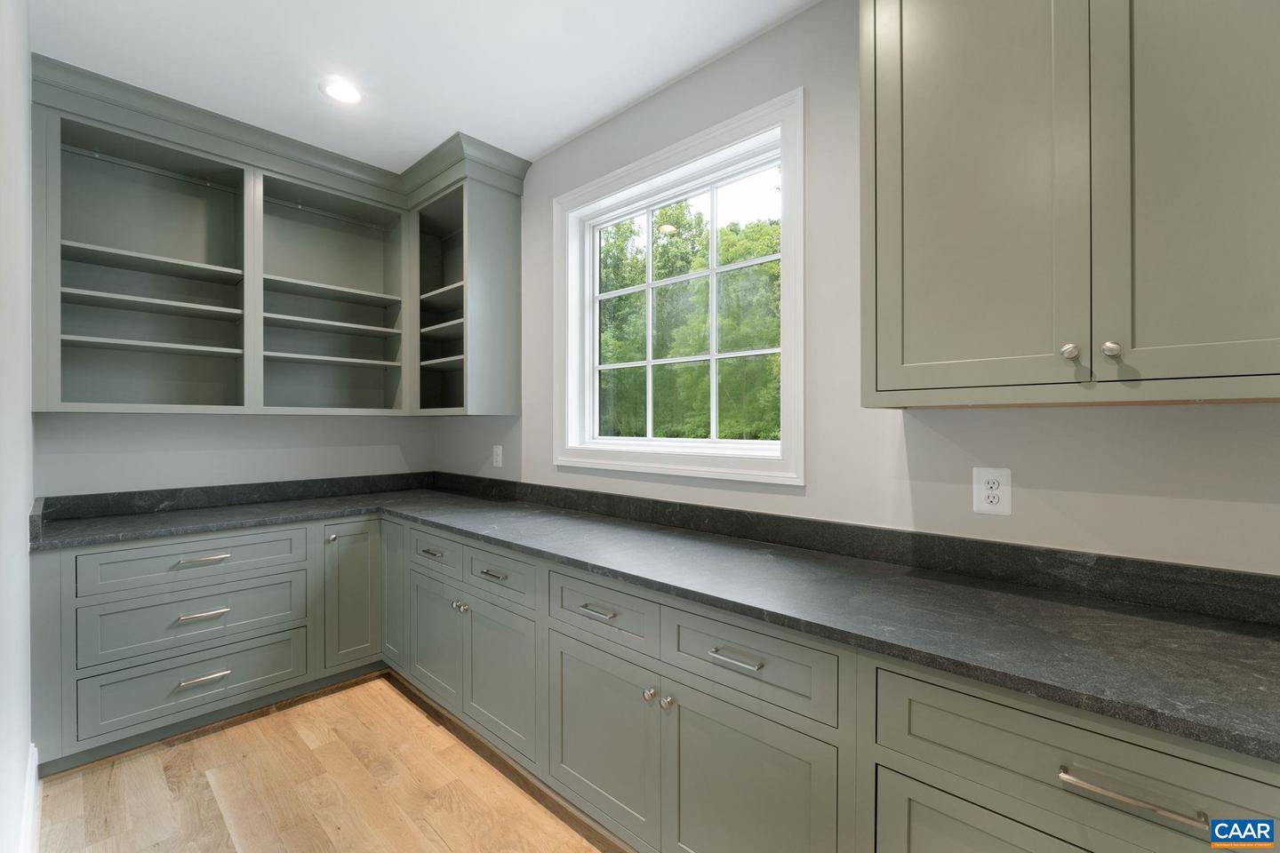 2 MORGANTOWN RD, CHARLOTTESVILLE, Virginia 22903, 4 Bedrooms Bedrooms, ,4 BathroomsBathrooms,Residential,For sale,2 MORGANTOWN RD,667312 MLS # 667312