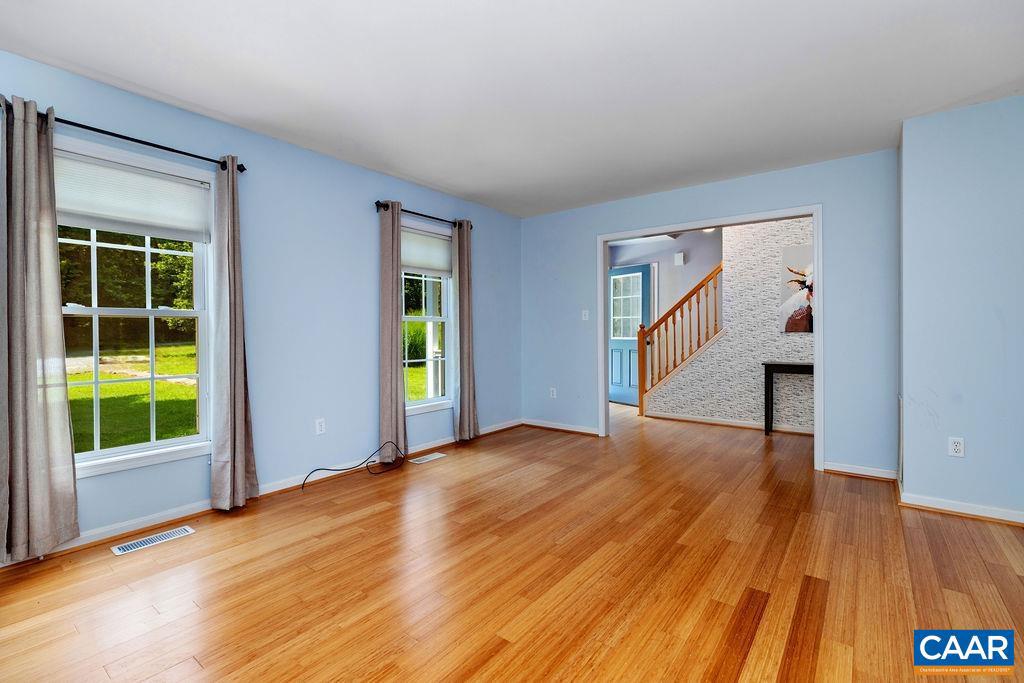 28 LOTTIES LN, NELLYSFORD, Virginia 22958, 3 Bedrooms Bedrooms, ,2 BathroomsBathrooms,Residential,For sale,28 LOTTIES LN,667313 MLS # 667313
