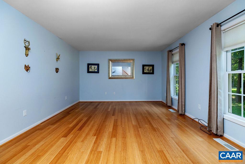 28 LOTTIES LN, NELLYSFORD, Virginia 22958, 3 Bedrooms Bedrooms, ,2 BathroomsBathrooms,Residential,For sale,28 LOTTIES LN,667313 MLS # 667313