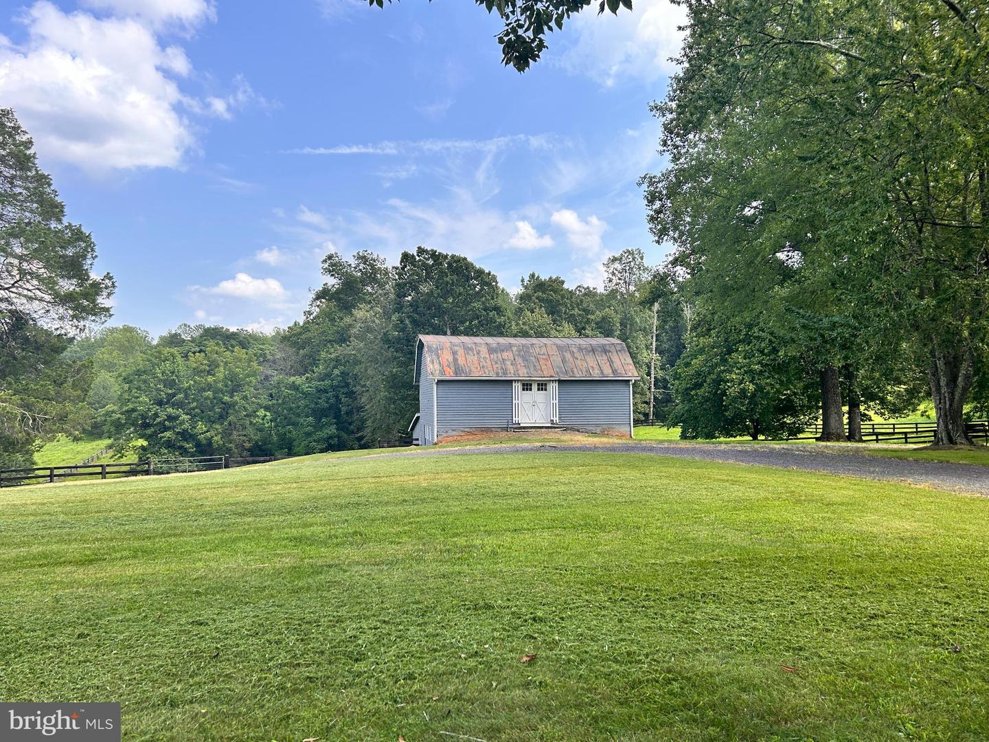 409 COOK MOUNTAIN DR, BRIGHTWOOD, Virginia 22715, 4 Bedrooms Bedrooms, ,3 BathroomsBathrooms,Residential,For sale,409 COOK MOUNTAIN DR,VAMA2002342 MLS # VAMA2002342