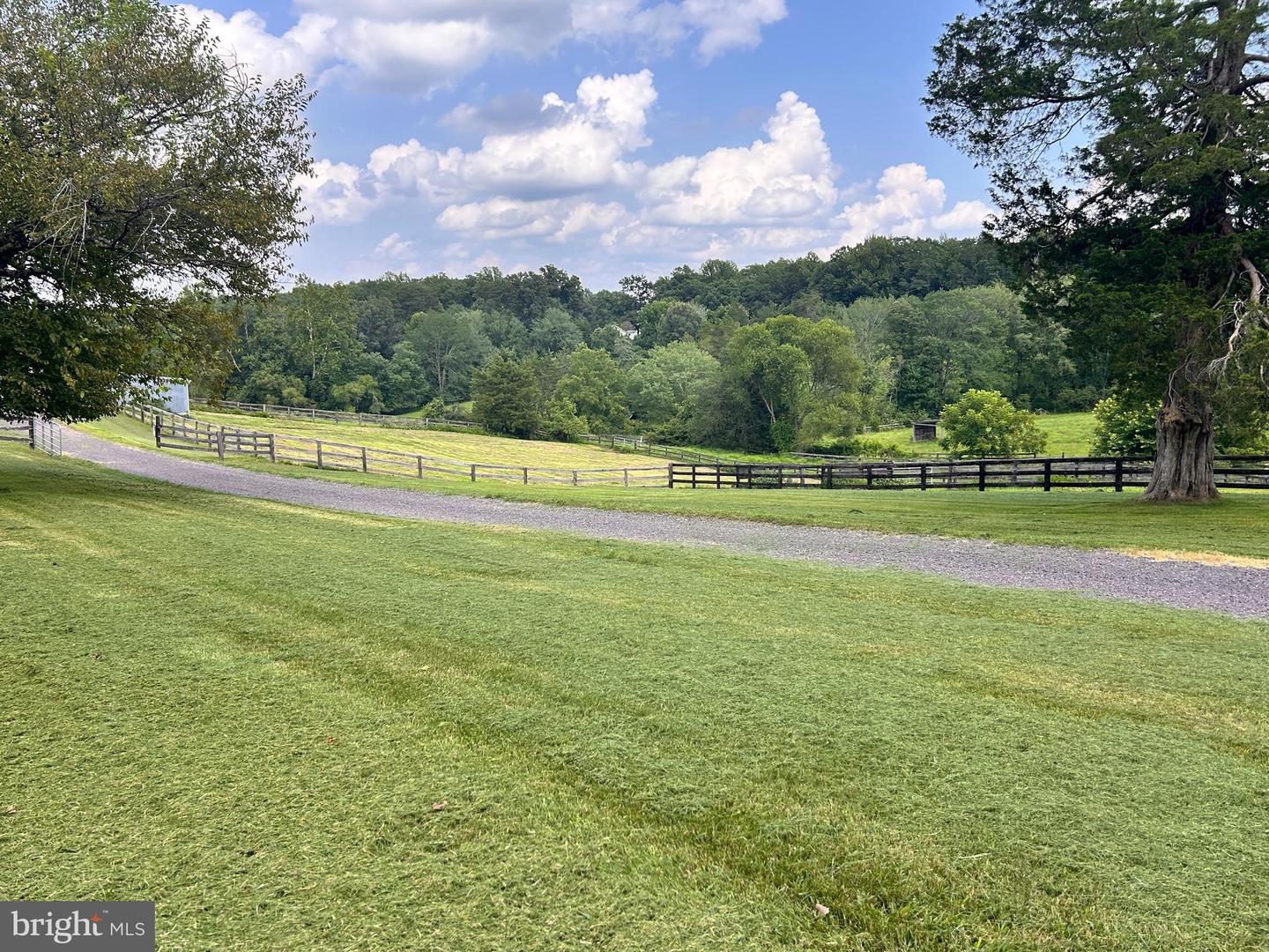 409 COOK MOUNTAIN DR, BRIGHTWOOD, Virginia 22715, 4 Bedrooms Bedrooms, ,3 BathroomsBathrooms,Residential,For sale,409 COOK MOUNTAIN DR,VAMA2002342 MLS # VAMA2002342