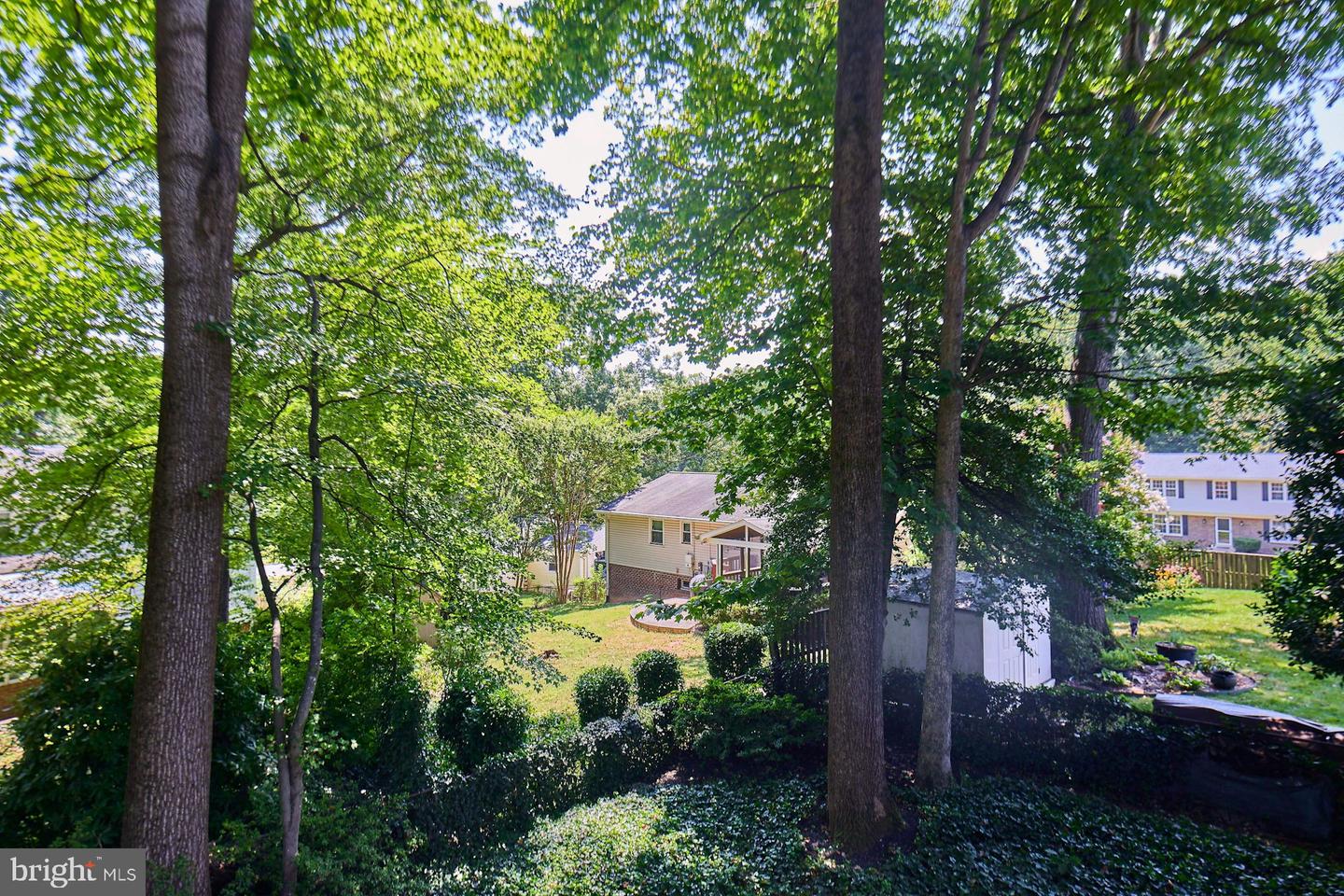 5009 LONE OAK PL, FAIRFAX, Virginia 22032, 4 Bedrooms Bedrooms, ,3 BathroomsBathrooms,Residential,For sale,5009 LONE OAK PL,VAFX2223544 MLS # VAFX2223544