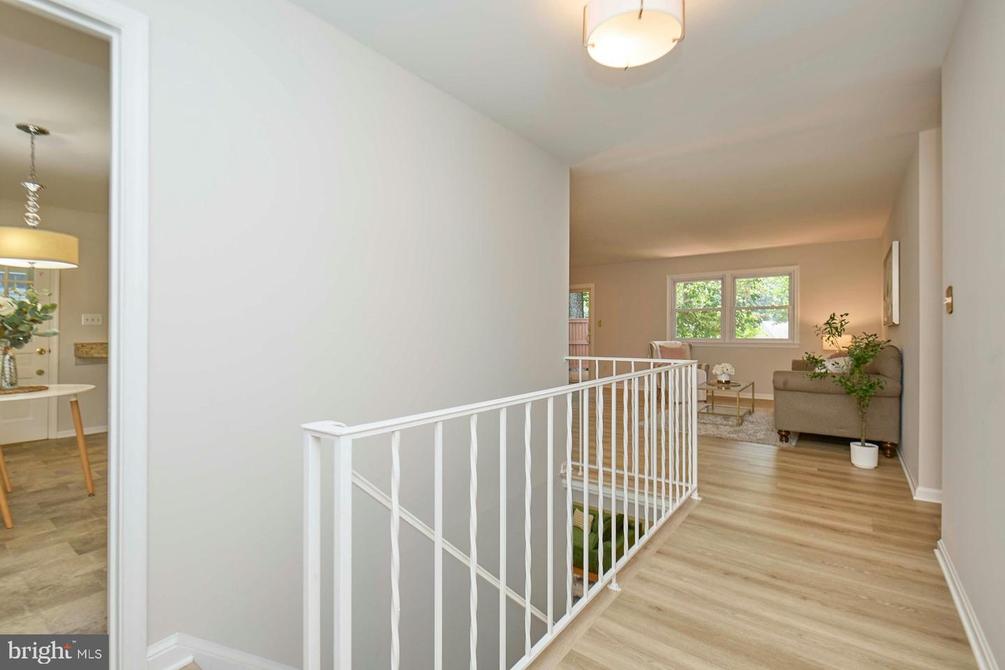 5009 LONE OAK PL, FAIRFAX, Virginia 22032, 4 Bedrooms Bedrooms, ,3 BathroomsBathrooms,Residential,For sale,5009 LONE OAK PL,VAFX2223544 MLS # VAFX2223544