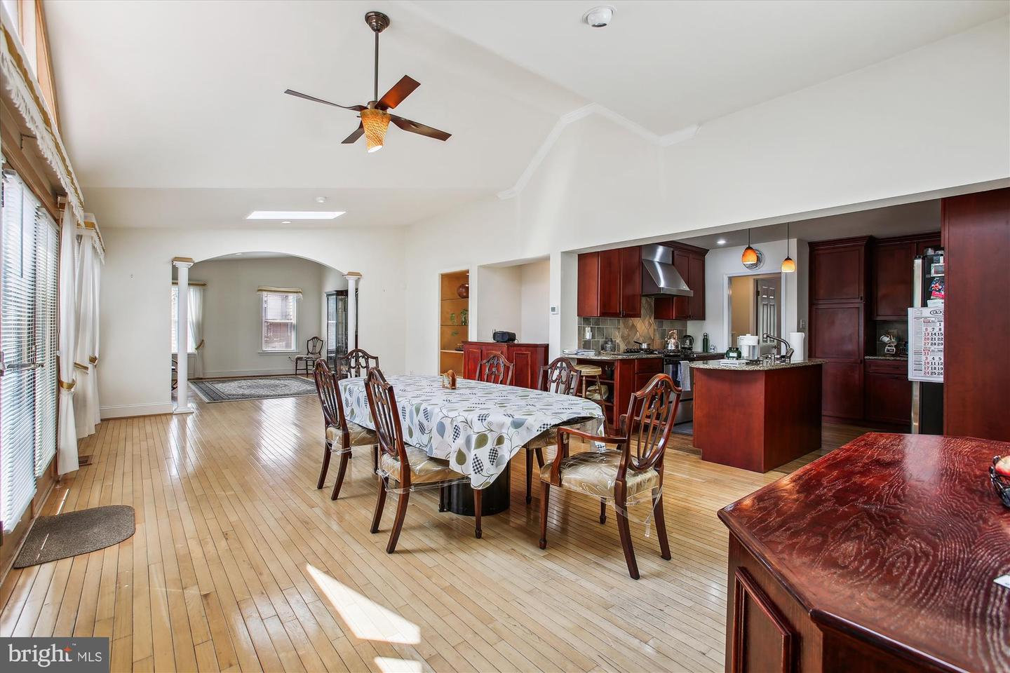 1901 GREAT FALLS ST, MCLEAN, Virginia 22101, 8 Bedrooms Bedrooms, ,5 BathroomsBathrooms,Residential,For sale,1901 GREAT FALLS ST,VAFX2244538 MLS # VAFX2244538