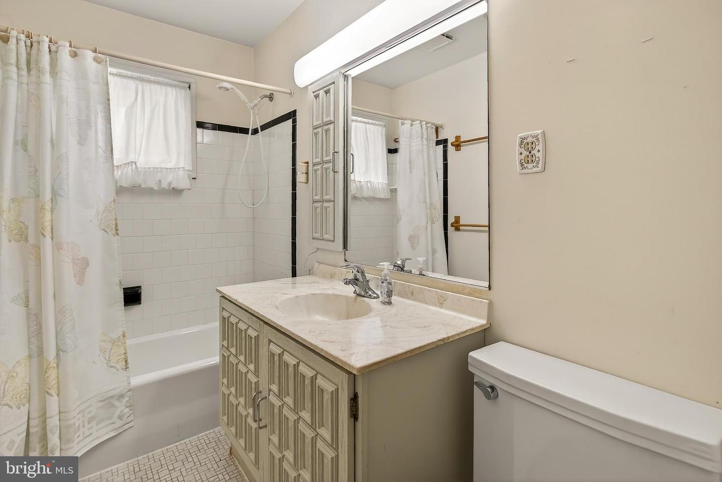 4109 OLYMPIC WAY, ALEXANDRIA, Virginia 22312, 3 Bedrooms Bedrooms, ,1 BathroomBathrooms,Residential,For sale,4109 OLYMPIC WAY,VAFX2245180 MLS # VAFX2245180