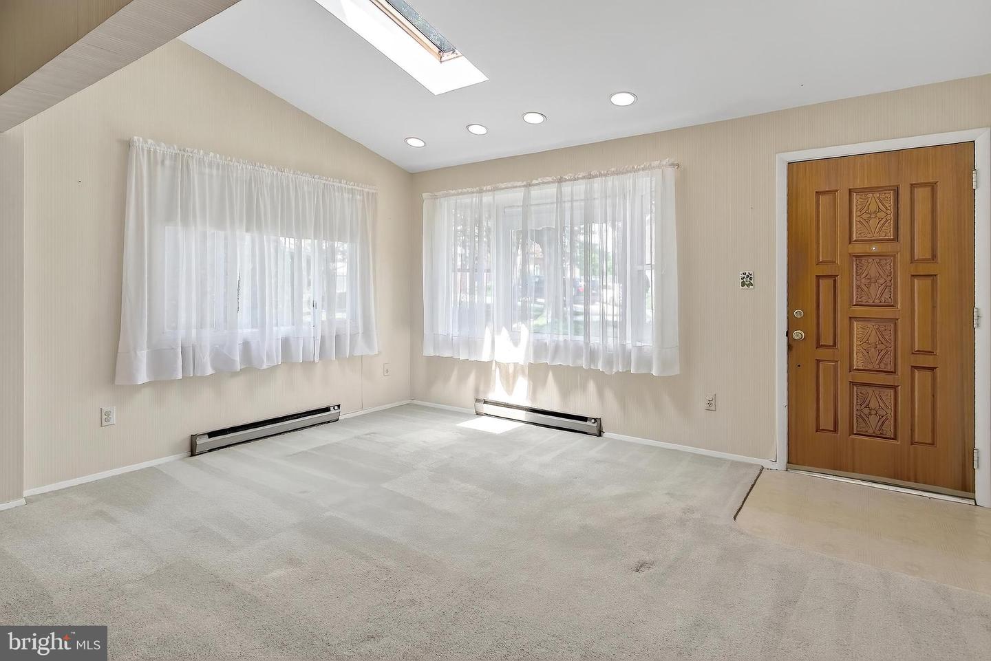 4109 OLYMPIC WAY, ALEXANDRIA, Virginia 22312, 3 Bedrooms Bedrooms, ,1 BathroomBathrooms,Residential,For sale,4109 OLYMPIC WAY,VAFX2245180 MLS # VAFX2245180