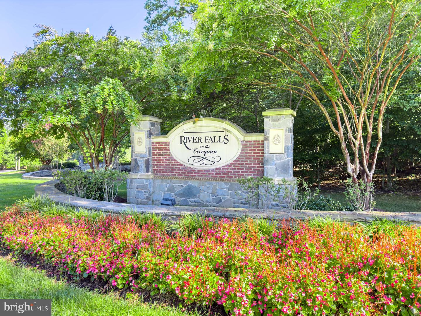 4801 GRAND MASTERS WAY, WOODBRIDGE, Virginia 22192, 5 Bedrooms Bedrooms, ,4 BathroomsBathrooms,Residential,For sale,4801 GRAND MASTERS WAY,VAPW2096610 MLS # VAPW2096610