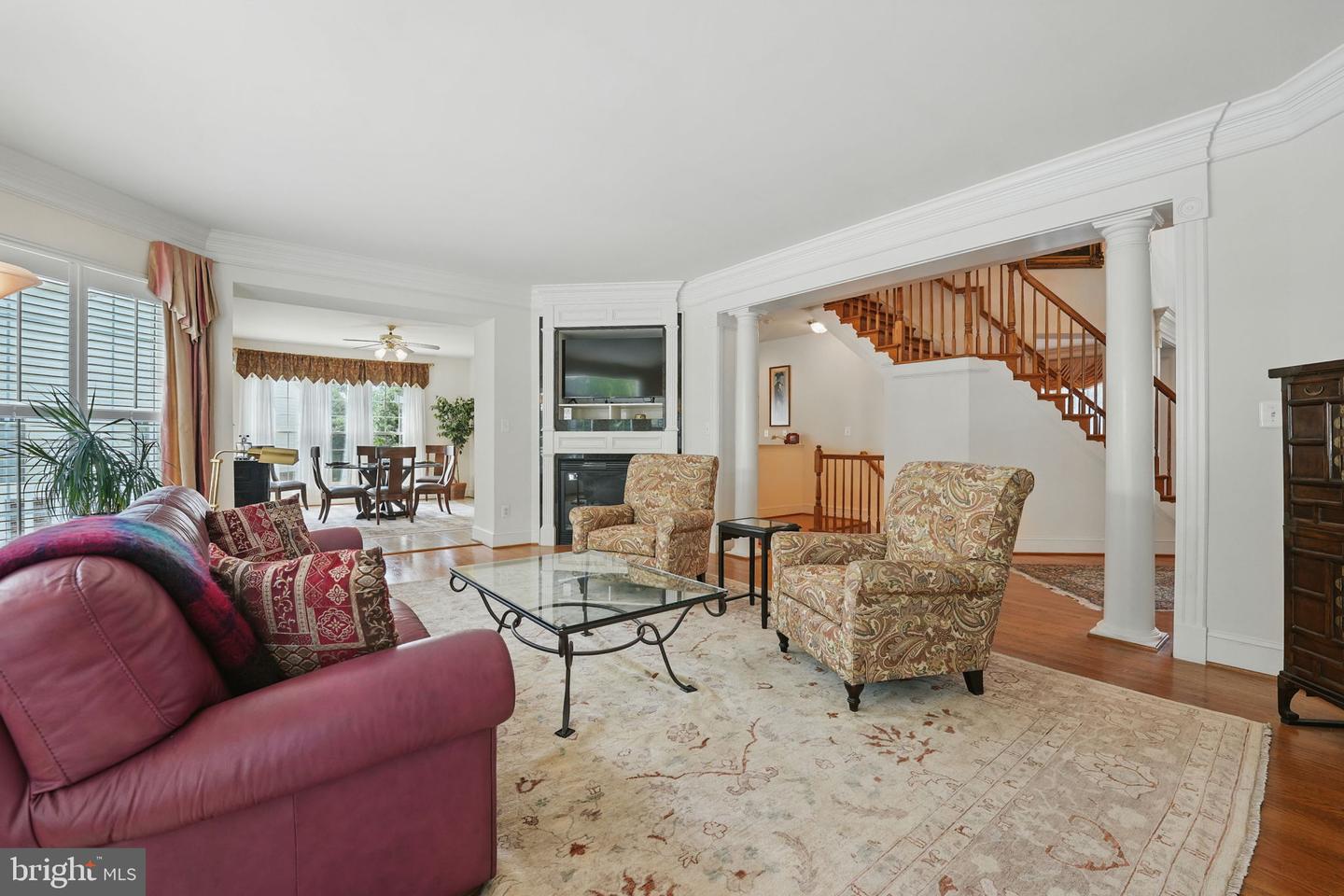 4801 GRAND MASTERS WAY, WOODBRIDGE, Virginia 22192, 5 Bedrooms Bedrooms, ,4 BathroomsBathrooms,Residential,For sale,4801 GRAND MASTERS WAY,VAPW2096610 MLS # VAPW2096610