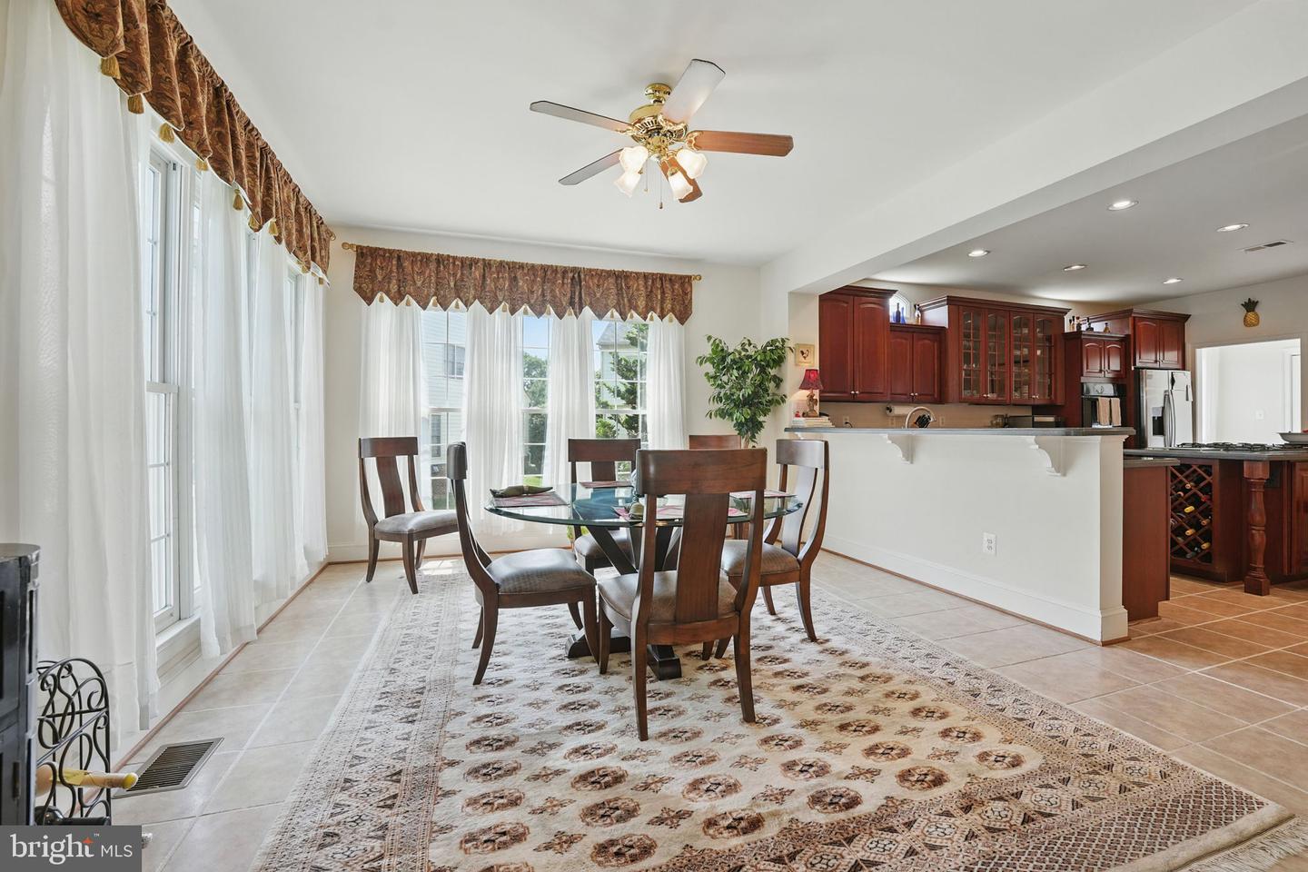 4801 GRAND MASTERS WAY, WOODBRIDGE, Virginia 22192, 5 Bedrooms Bedrooms, ,4 BathroomsBathrooms,Residential,For sale,4801 GRAND MASTERS WAY,VAPW2096610 MLS # VAPW2096610