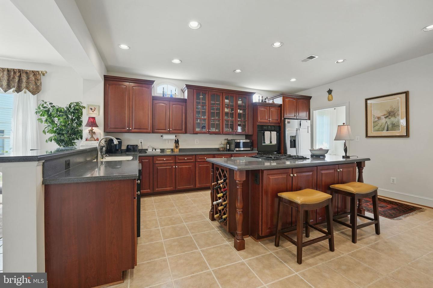 4801 GRAND MASTERS WAY, WOODBRIDGE, Virginia 22192, 5 Bedrooms Bedrooms, ,4 BathroomsBathrooms,Residential,For sale,4801 GRAND MASTERS WAY,VAPW2096610 MLS # VAPW2096610
